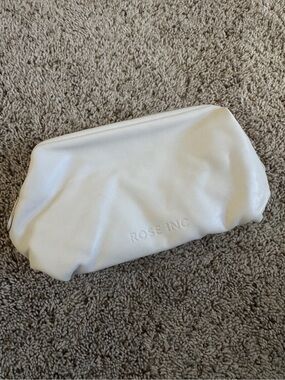 Rose Inc Cream Leather Zip Pouch
